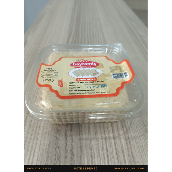 Öz Bayramiç Tahin Helvası 250 gr Öz Bayramiç Tahin Helvası 250 gr