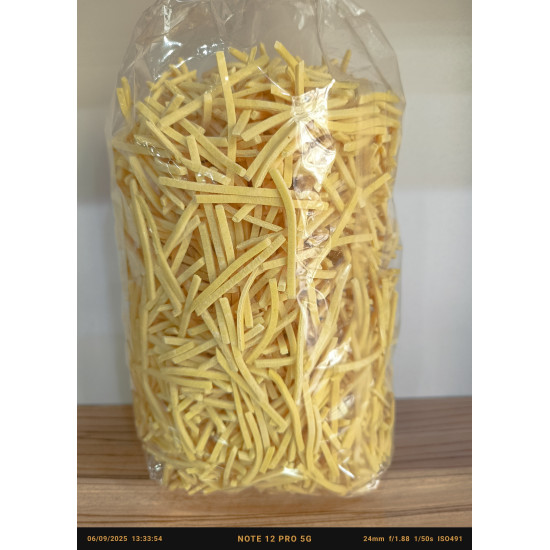 Eymek Ev Eriştesi Normal 500 gr Eymek Ev Eriştesi Normal 500 gr